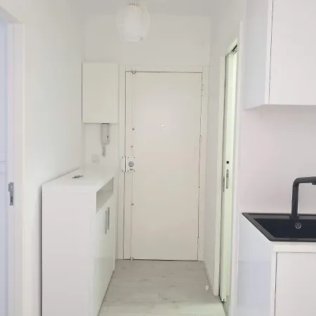 Charming House - Apartment